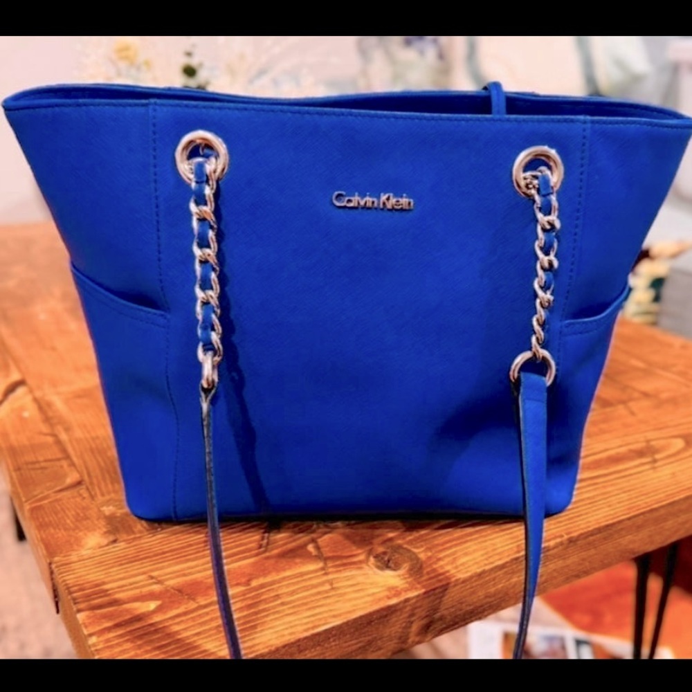 Calvin Klein blue purse